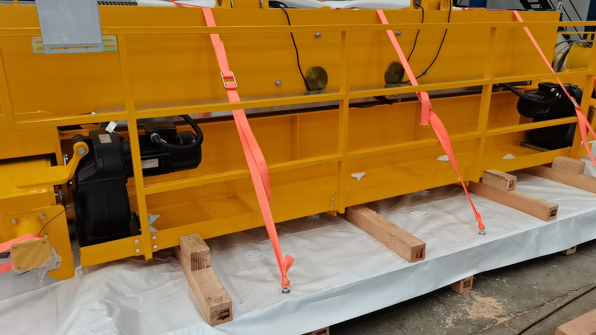 出口重型設(shè)備包裝應(yīng)滿足什么條件呢？