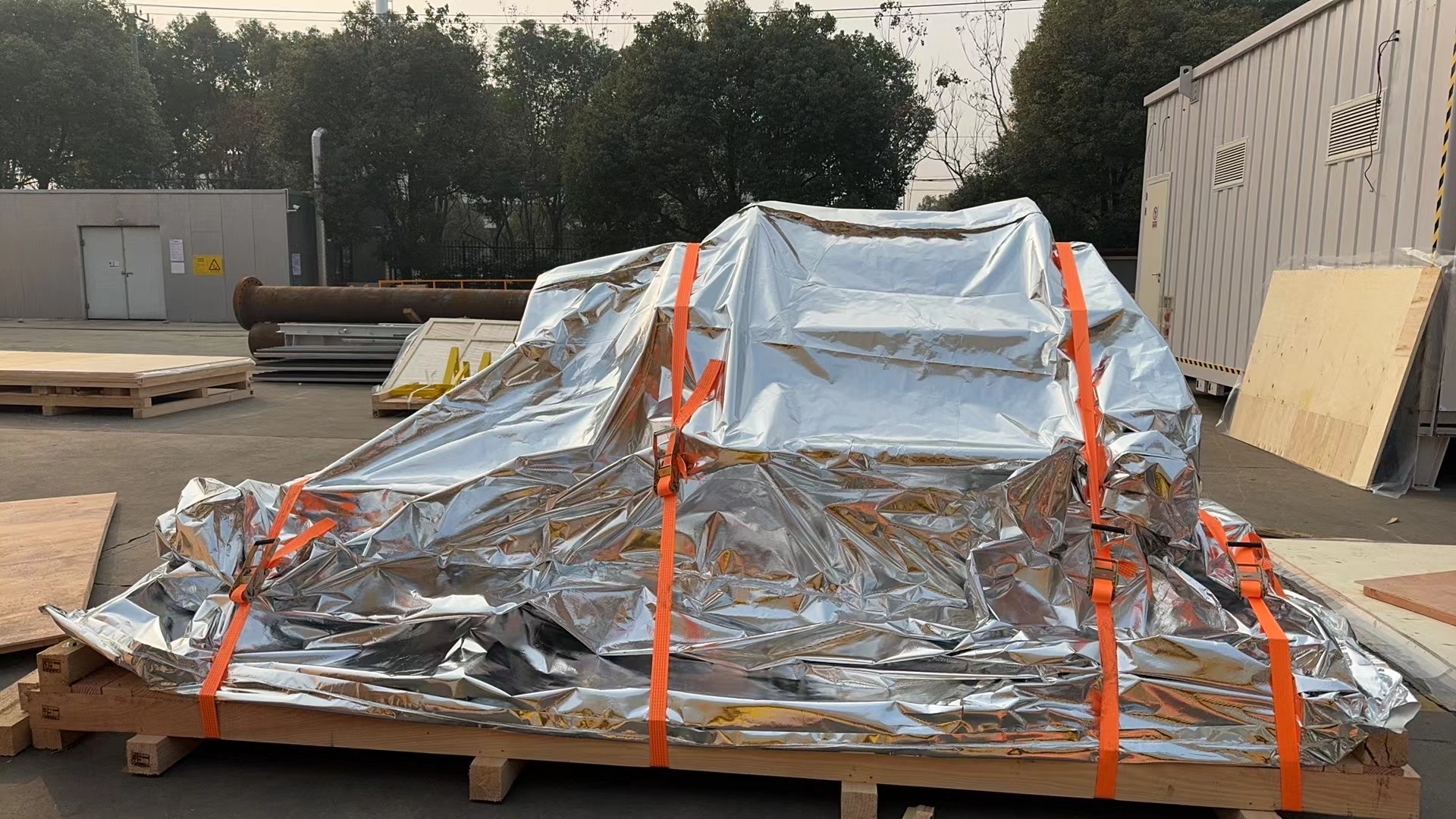 木包裝箱為何會變色？